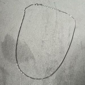 Thin Silver Necklace - Very Thin Chain - BRAND NEW - Short Necklace